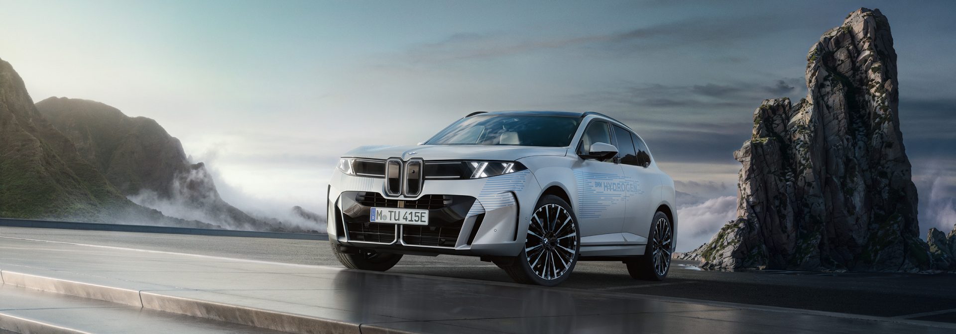 Hydrogen Fuel Cell News: BMW Prepares iX5 Hydrogen SUV for Series Production with Flat Storage Concept