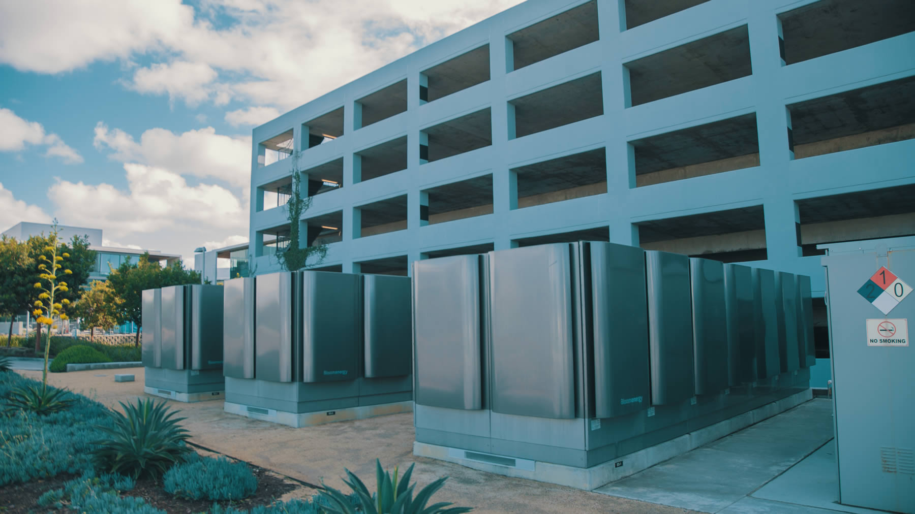 Bloom Energy’s Solid Oxide Fuel Cells Drive 165% Q2 Revenue Surge