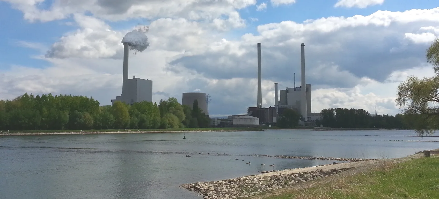 Hydrogen Infrastructure: EnBW’s Karlsruhe Plant Paves Way for Coal-to-Hydrogen Shift