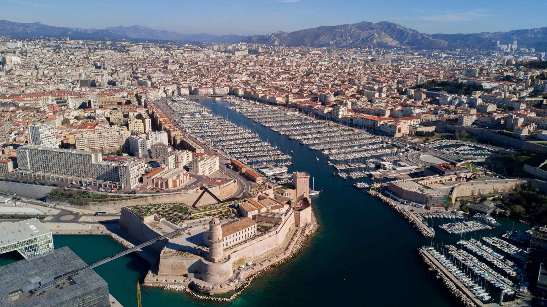 Low-Carbon Hydrogen and e-SAF Initiative Launches in Fos-sur-Mer
