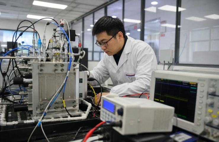 BIT’s New Acid–Base Interface Quadruples PEMFC Power