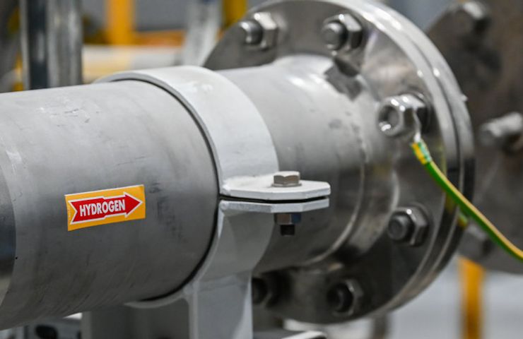 Green Hydrogen Production Leads the Charge in Near Zero-Carbon Aluminium Recycling at Hydro Høyanger