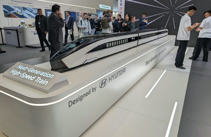 Hyundai Rotem Showcases 400 km/h High-Speed Concept and Hydrogen Fuel Cell Trains at InnoTrans