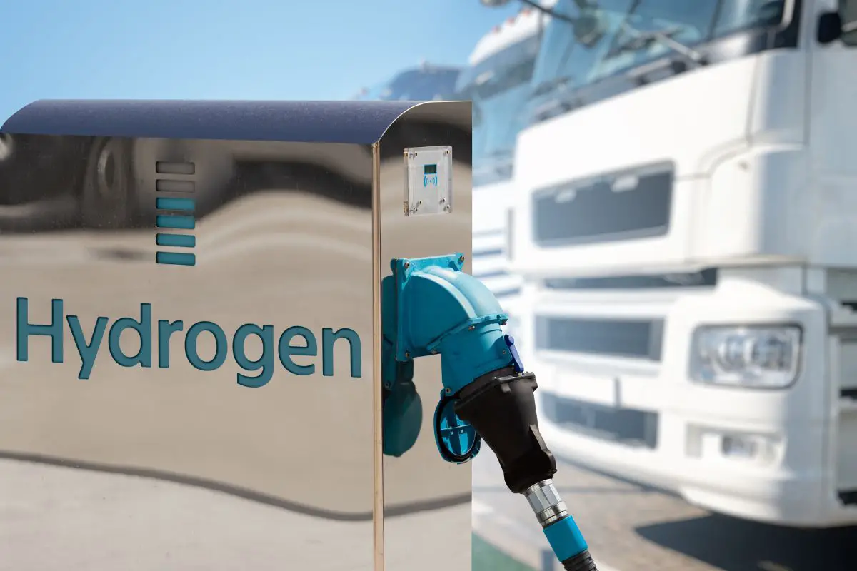 Hydrogen refueling stations collaboration between Phillips 66 and H2 Energy Europe - H2 News
