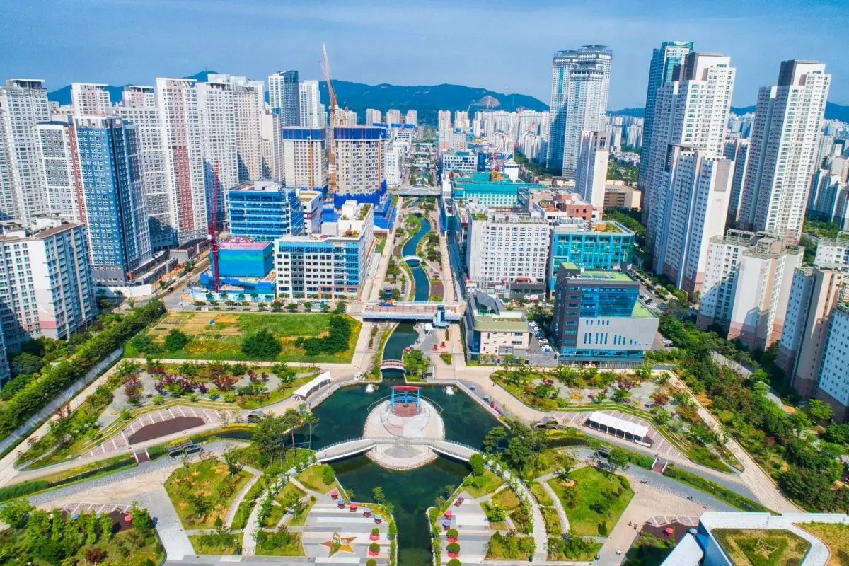 Hyundai Mobis announces $1.1 billion investment into two fuel cell system plants