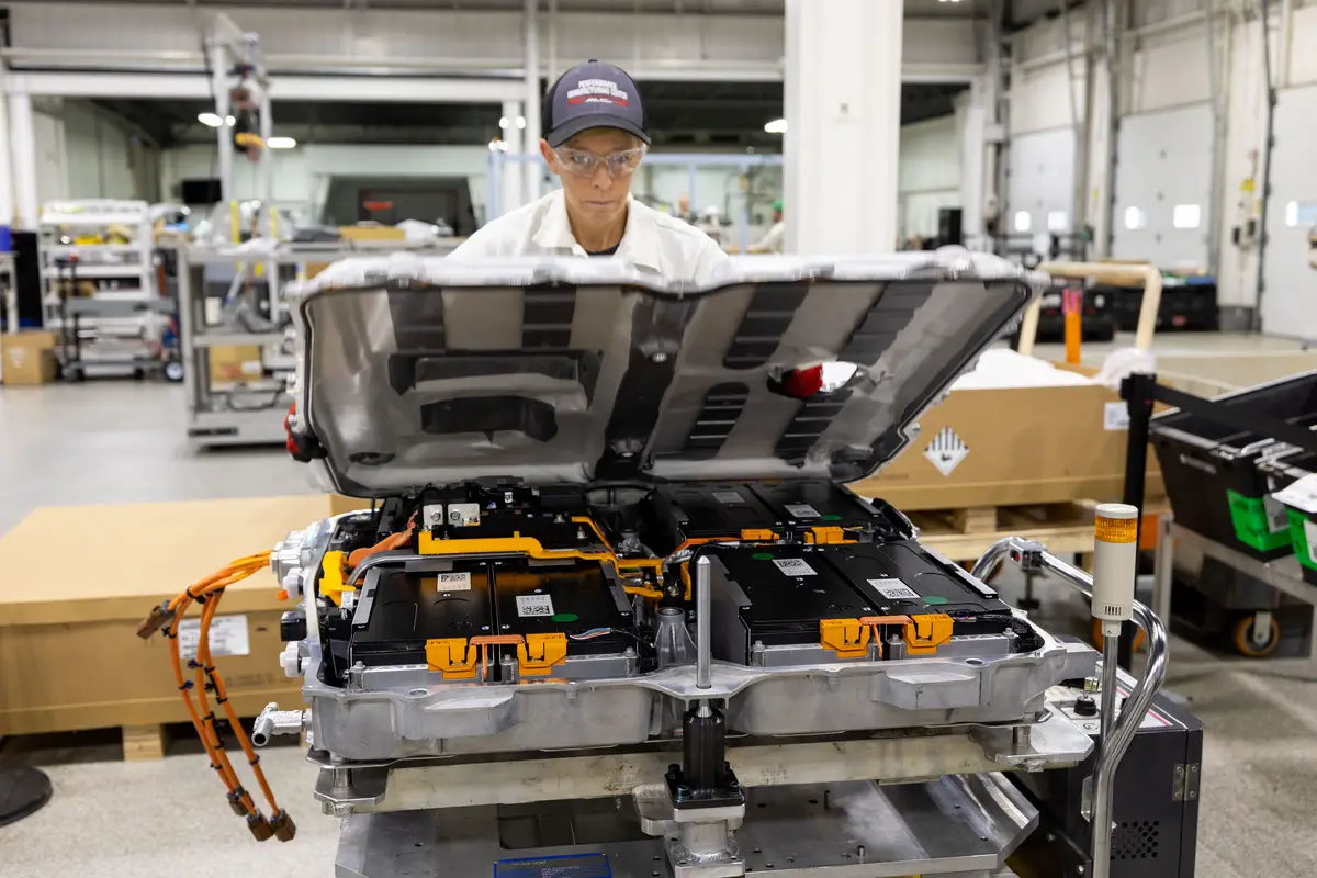 Ohio makes history as the first to produce the only FCEV made in the USA - H2 News