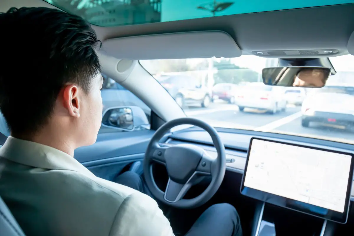 Self-driving hydrogen car pilot headed to China - H2 News