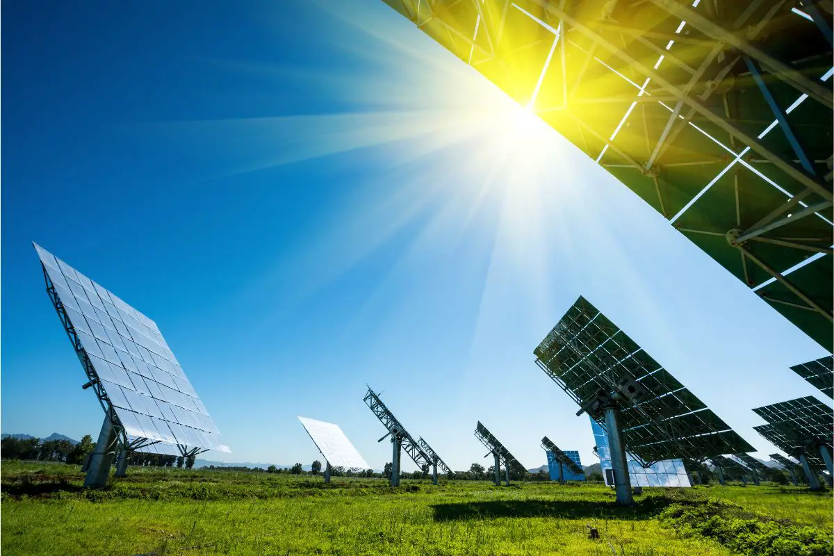 Spanish green hydrogen aims to use solar energy to decarbonize EU industry - H2 News