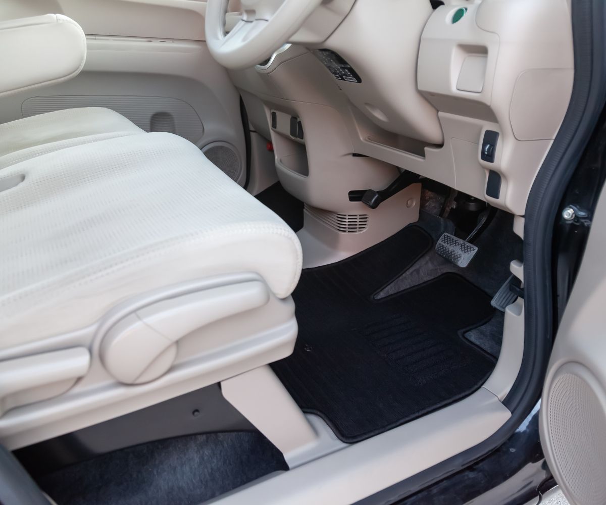 Do Cars Need Floor Mats?