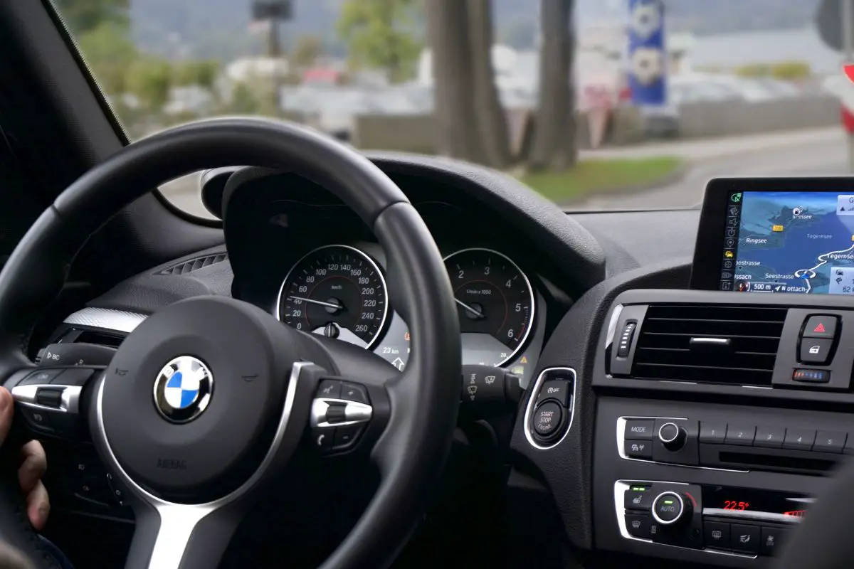 BMW will have a hydrogen car on the road by 2030 - H2 News