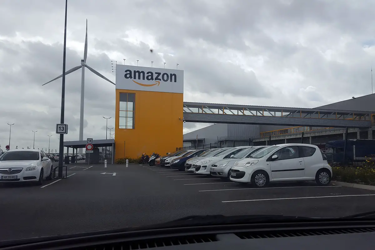 Green hydrogen to be supplied to Amazon by Plug Power - H2 News