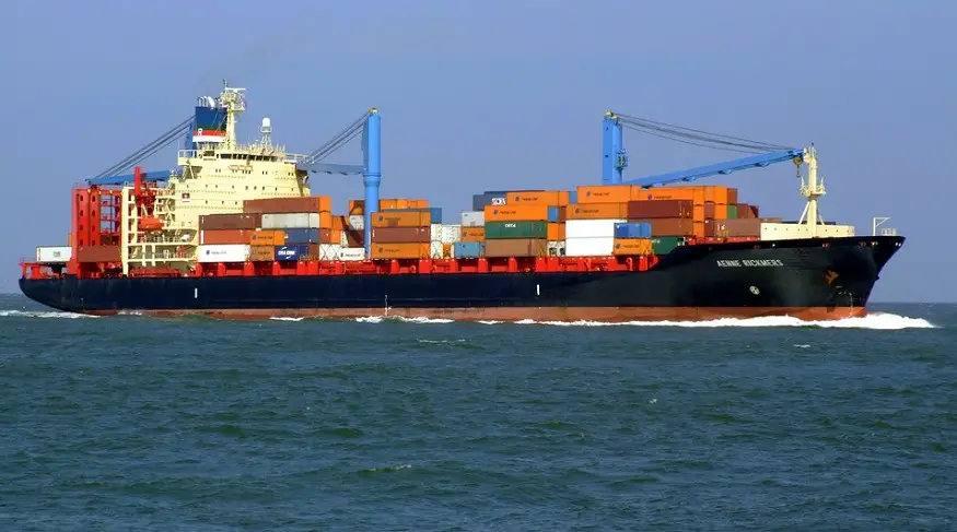 New Toshiba mobile hydrogen fuel cell system is for ships, trains & trucks