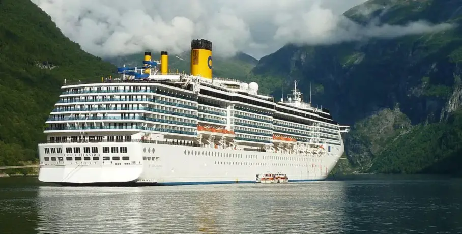 Norwegian company partnership to launch liquid hydrogen fuel cell cruise ship