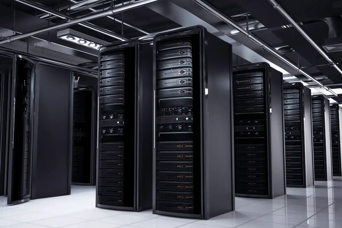 Green hydrogen powered, off-grid data center-as-a-service is a world first - H2 News