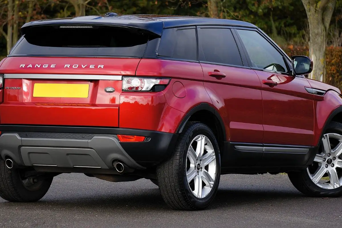 The 2022 Range Rover may be unveiled as a hydrogen car