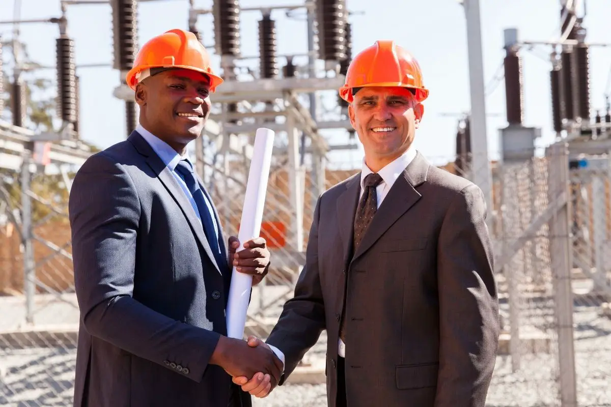 New green hydrogen deal between Plug Power and MOL Group - H2 News