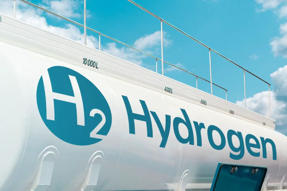 Green ammonia used in new ship design to supply and store hydrogen - H2 News