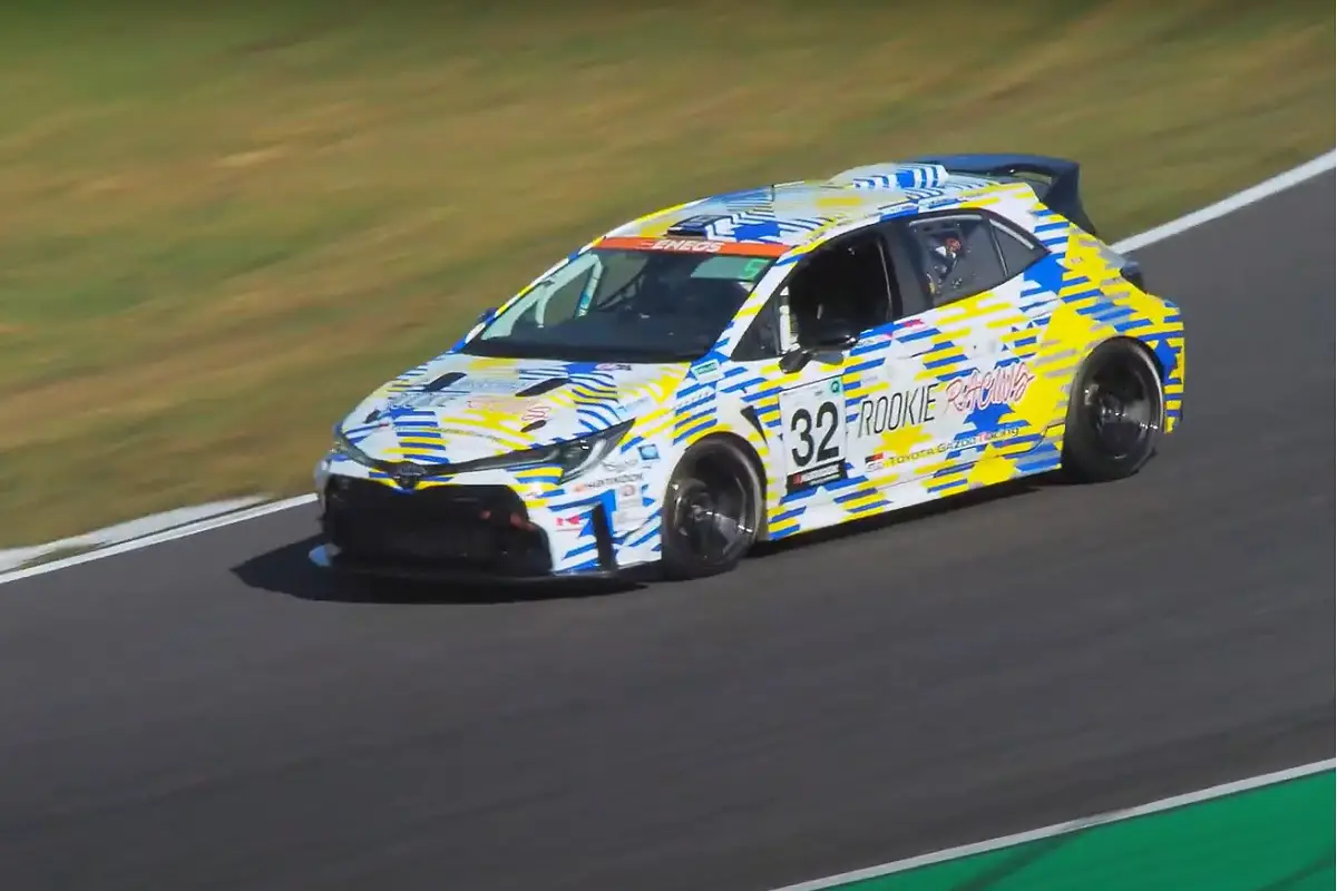 Corolla H2 Car Sits Out ENEOS Super Taikyu series race after testing fire - H2 News