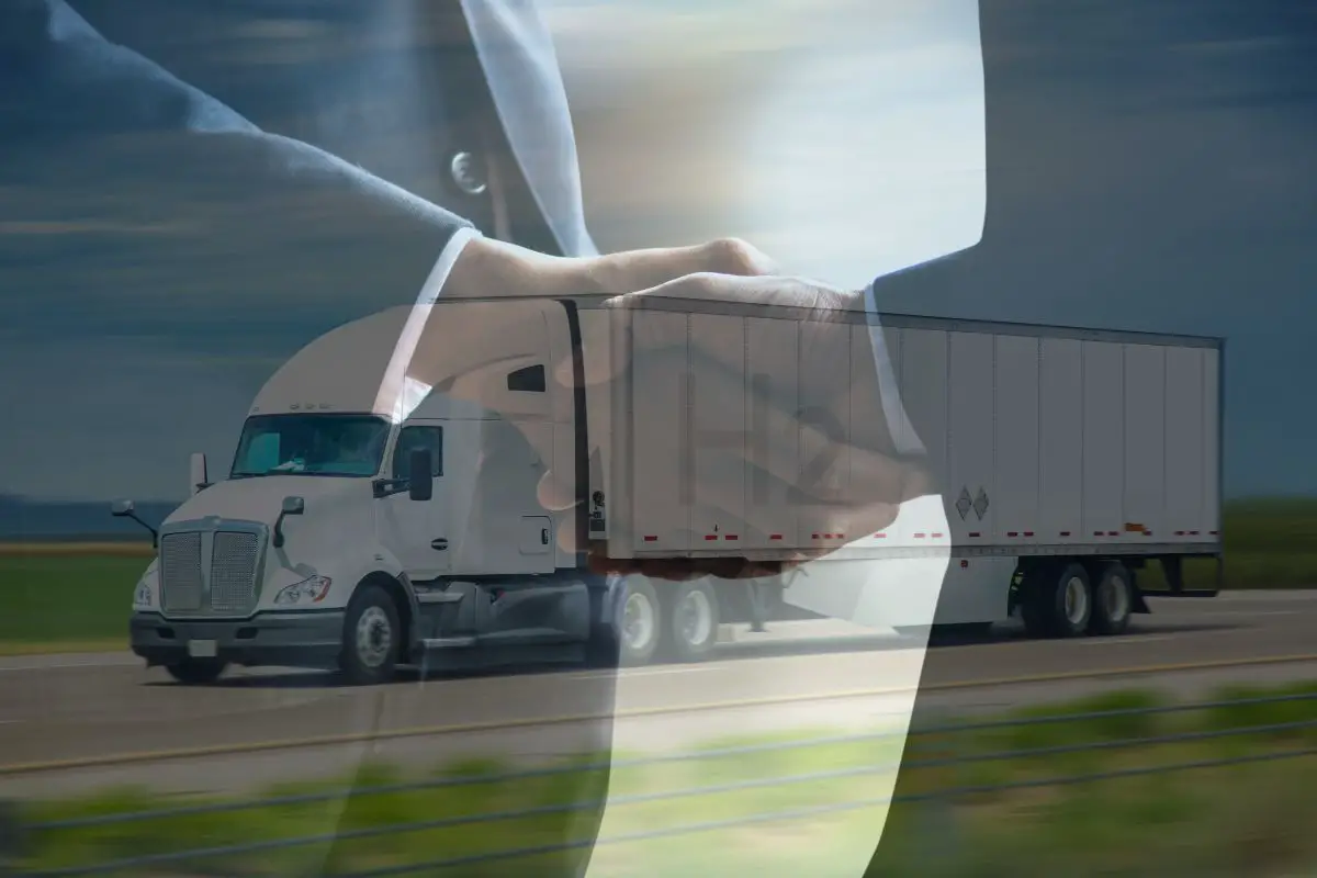 Nikola and Bosch partner up to create improved fuel cell truck  - H2 News