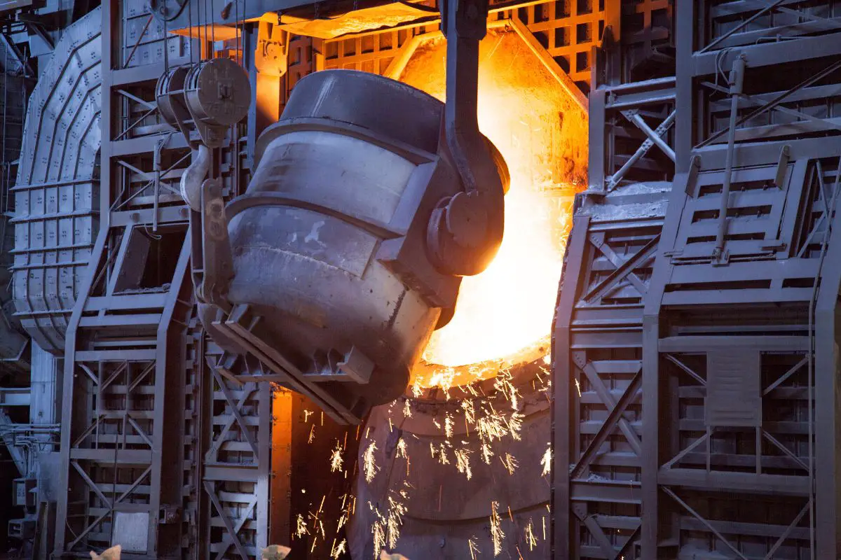 New hydrogen research seeks to improve green steelmaking process - H2 News