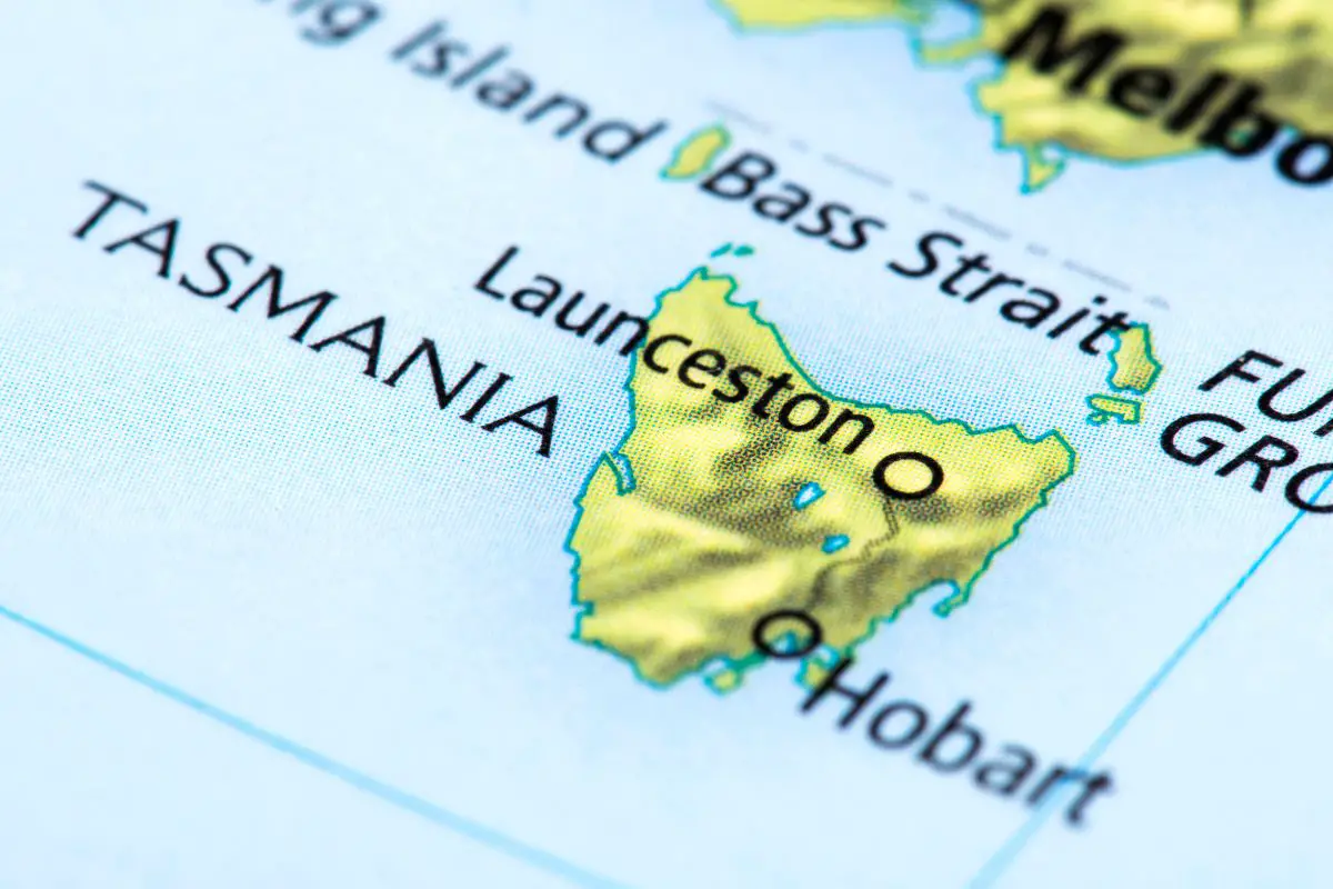 Renewable hydrogen production in Tasmania to use solar energy - H2 News
