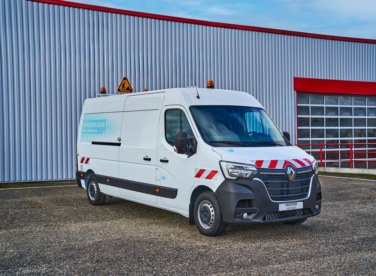 Plug Power - Renault Master Van H2-TECH - Image Source - HyVia
