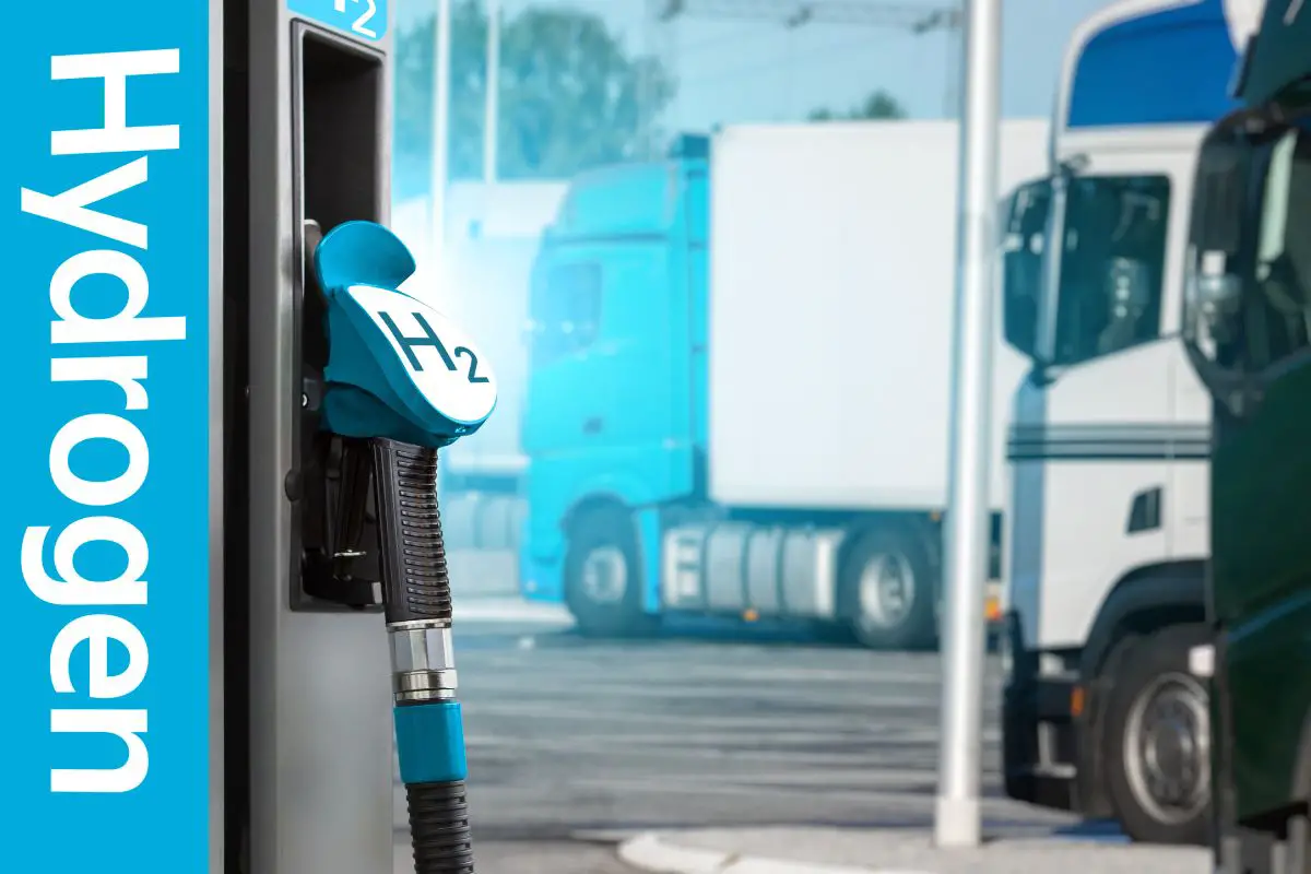 BMW to launch small test fleet of H2 cars to use truck hydrogen fuel stations - H2 News
